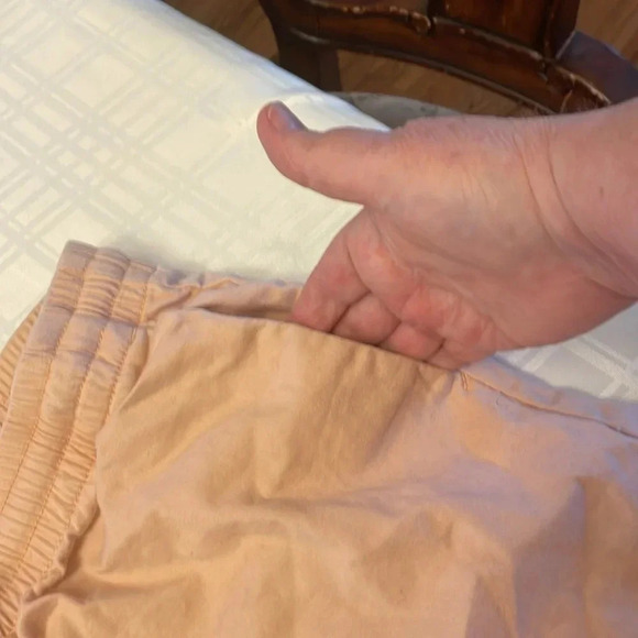 PacSun Los Angeles Pink Cotton Spandex Elastic Waist Shorts - Picture 3 of 10